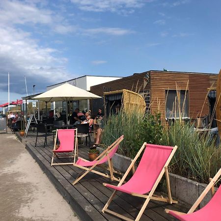Ferienwohnung Sandkueste Mit Strandkorb & Indoor Spielplatz Heiligenhafen Exterior photo