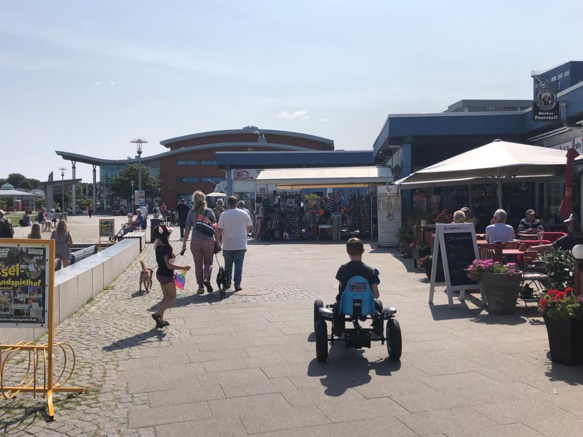 Ferienwohnung Sandkueste Mit Strandkorb & Indoor Spielplatz Heiligenhafen Exterior photo